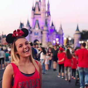 Meet your Posher, Marie